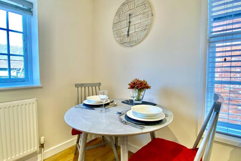 Tilly'S A Perfect Apartment In The Market Town Of Ledbury Esterno foto